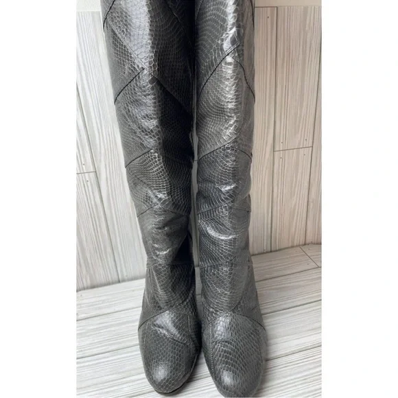 The Frye Company Ava 77731 Leather Snakeskin Tall Boots Size 8 M - Picture 4 of 12